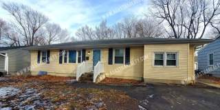 9909 Wheeling Avenue Gallery 1