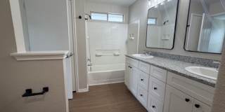 Just Updated 3/2/2 house in Austin's Colony Gallery 11