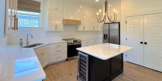 5941 Merrick Street Gallery 4