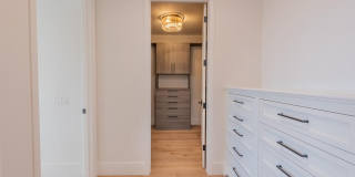 2390 Crombie Court Gallery 27