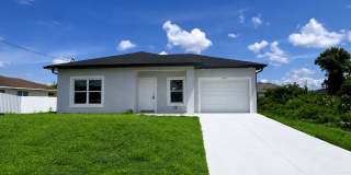 LOCATION LOCATION LOCATION-NEWER 2 BEDROOM 2 BATHROOM-MOVE IN READY Gallery 1