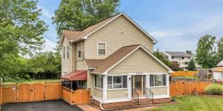 Welcome to Woodlawn Court! Gallery 1
