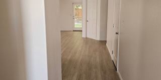 Small Pet Friendly 3 Bedroom Home Gallery 11