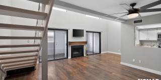 Charming 2BR Condo in Phoenix Charming 2BR Condo in Phoenix Gallery 1