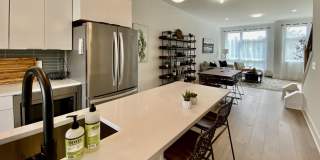 629 N Queen Street Gallery 18