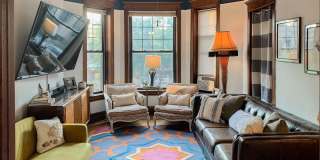 3637-39 N Paulina Gallery 2