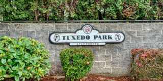 Tuxedo Park Gallery 1