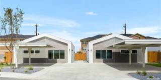 1301 E Iris Avenue Gallery 1