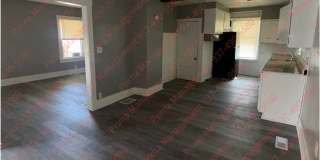 Great 3 bed 1 bath with large space recently updated near Cleveland Park Gallery 6