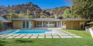 1700 San Ysidro Dr Gallery 23
