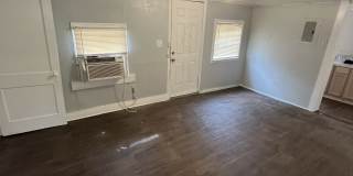 271 E Lambert St Gallery 1