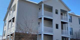 Condo / Burlington Gallery 1