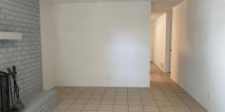 2 BEDROOM DUPLEX, LAWN CARE AND WATER INCLUDED 2 BEDROOM DUPLEX, LAWN CARE AND WATER INCLUDED Gallery 4