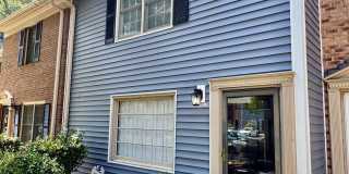 101 Laura Lane Gallery 1