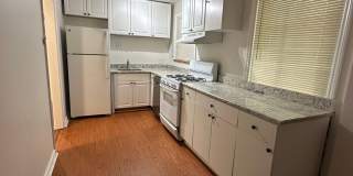 2 bedroom Single House in Denver, Montclair neighborhood Gallery 6