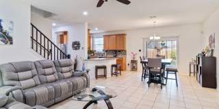 3 Bedroom w/Game Room Gallery 5