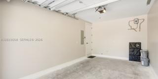 701 SW 17th st Gallery 78