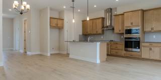 16705 Victoria Grove Alley Gallery 15