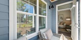 Brunswick Village Gallery 27