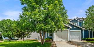 End-unit townhome in Cherry Creek School District with private yard Gallery 1