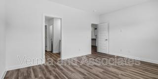 4771 W Folsom St Gallery 24