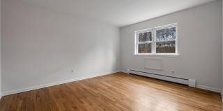 121 Regency Park Gallery 11