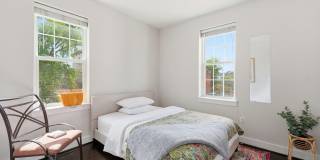 315 G Street NE Gallery 13