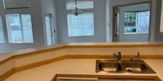2 Bed, 2 bath Condo w/garage in West Bay at The Lakes in Kent, $2550/mo. Gallery 15