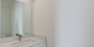 Luxury 3 Bed Townhome in Durham RTP Gallery 24