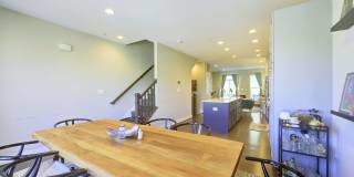 Stunning 4 bed, 4 Bath with Private Rooftop Terrace & Garage Gallery 17