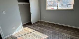 117 W Walnut St - 1B Gallery 9