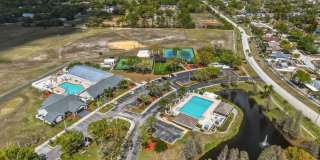 Gorgeous 4-Bedroom Single-Family Home with Pool in Summerfield Gallery 29