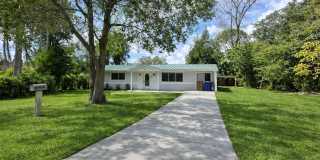 Lehigh Home Available with LARGE yard and plenty of Outdoor Storage! Pet Friendly. Gallery 1