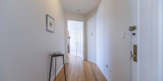 993 Memorial Dr Gallery 11