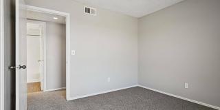 Bridgepoint Gallery 24