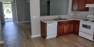 123 Alexander Way Gallery 4