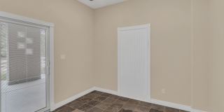 Beautiful & Spacious 4Bd 3.5Bath Home w/An Occupied Mother in Law Suite on Lower Level Gallery 126