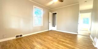 Recently Renovated 3-Bedroom Home in South City! Gallery 12
