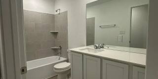 Room in 4 Bedroom Home at Pickerel St Gallery 12