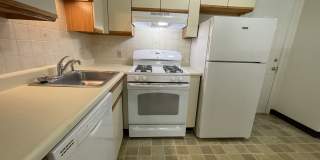 Park View Hills Condominium Gallery 17