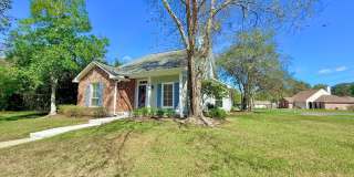 Serene 3BR Home in Peaceful Azalea Lakes Gallery 1
