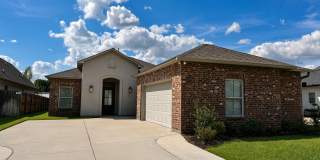 3BD/2BA House for Lease in Denham Springs - The Sanctuary At Juban Crossing Gallery 1