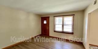 546 N 40th Street-Front Gallery 3