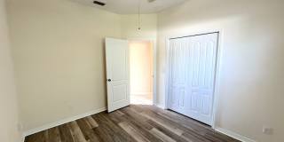 Huge 4 Bed 2 Bath Home w Fully Fenced Yard on Cul De Sac for Rent! Gallery 35