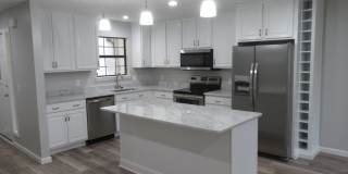 -- Gallery 5