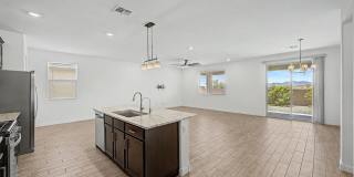 2177 W Desert Topaz Way Gallery 16