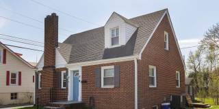 12 W 5TH Street Gallery 1