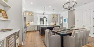 The Townes at SouthPark Gallery 17