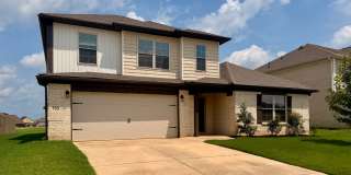 Welcome Home to This Spacious Meridianville Gem Near Huntsville Gallery 1
