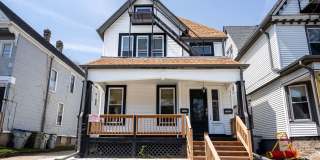 3Bdrm w/ Den  **FREE JULY RENT Gallery 32